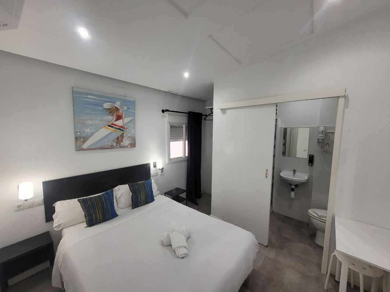 Ayz Frailes - Auto Check-In Property (Adults Only) Malaga Zewnętrze zdjęcie