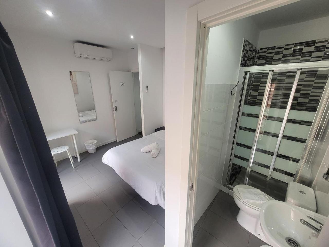 Ayz Frailes - Auto Check-In Property (Adults Only) Malaga Zewnętrze zdjęcie
