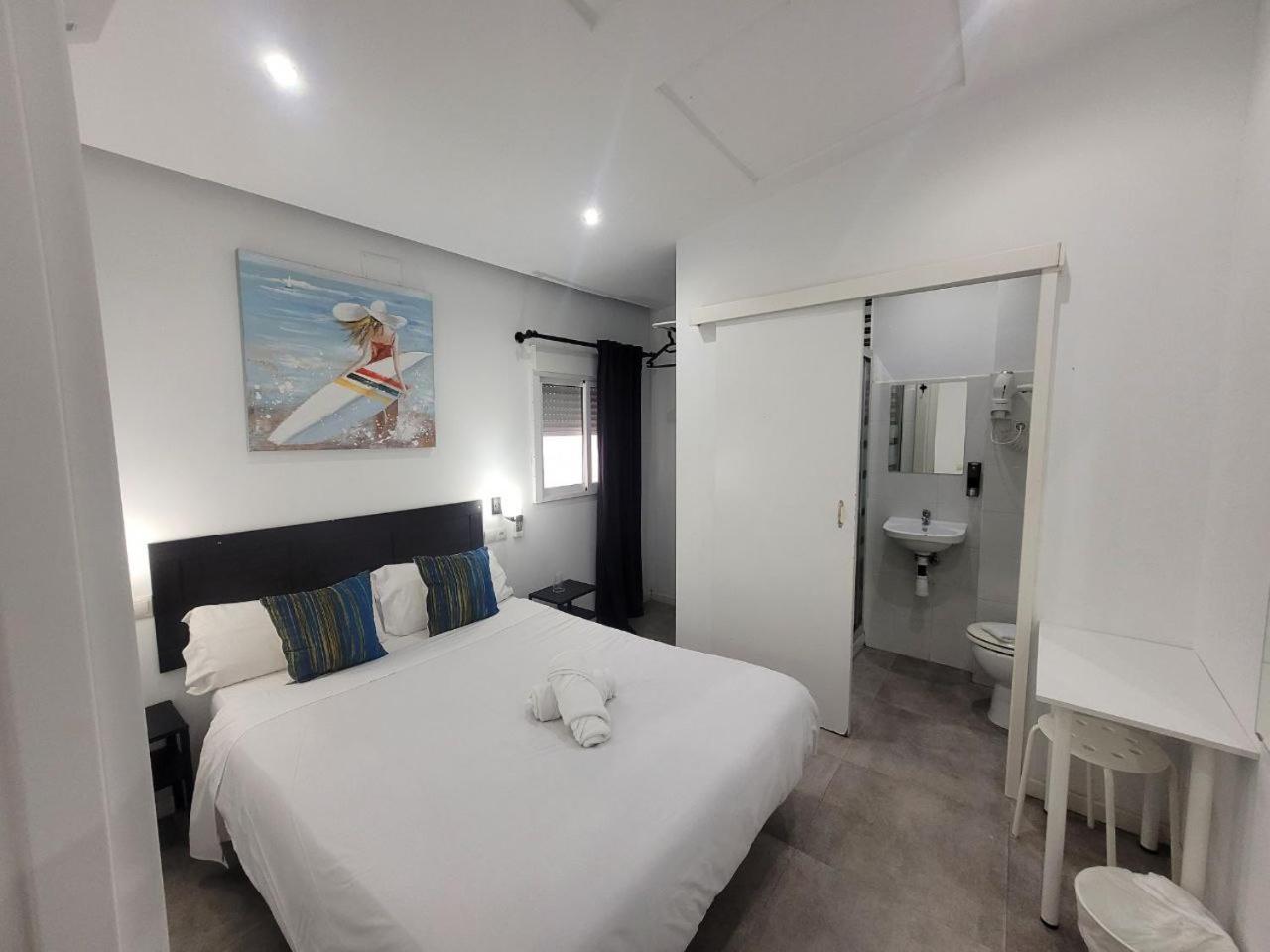 Ayz Frailes - Auto Check-In Property (Adults Only) Malaga Zewnętrze zdjęcie