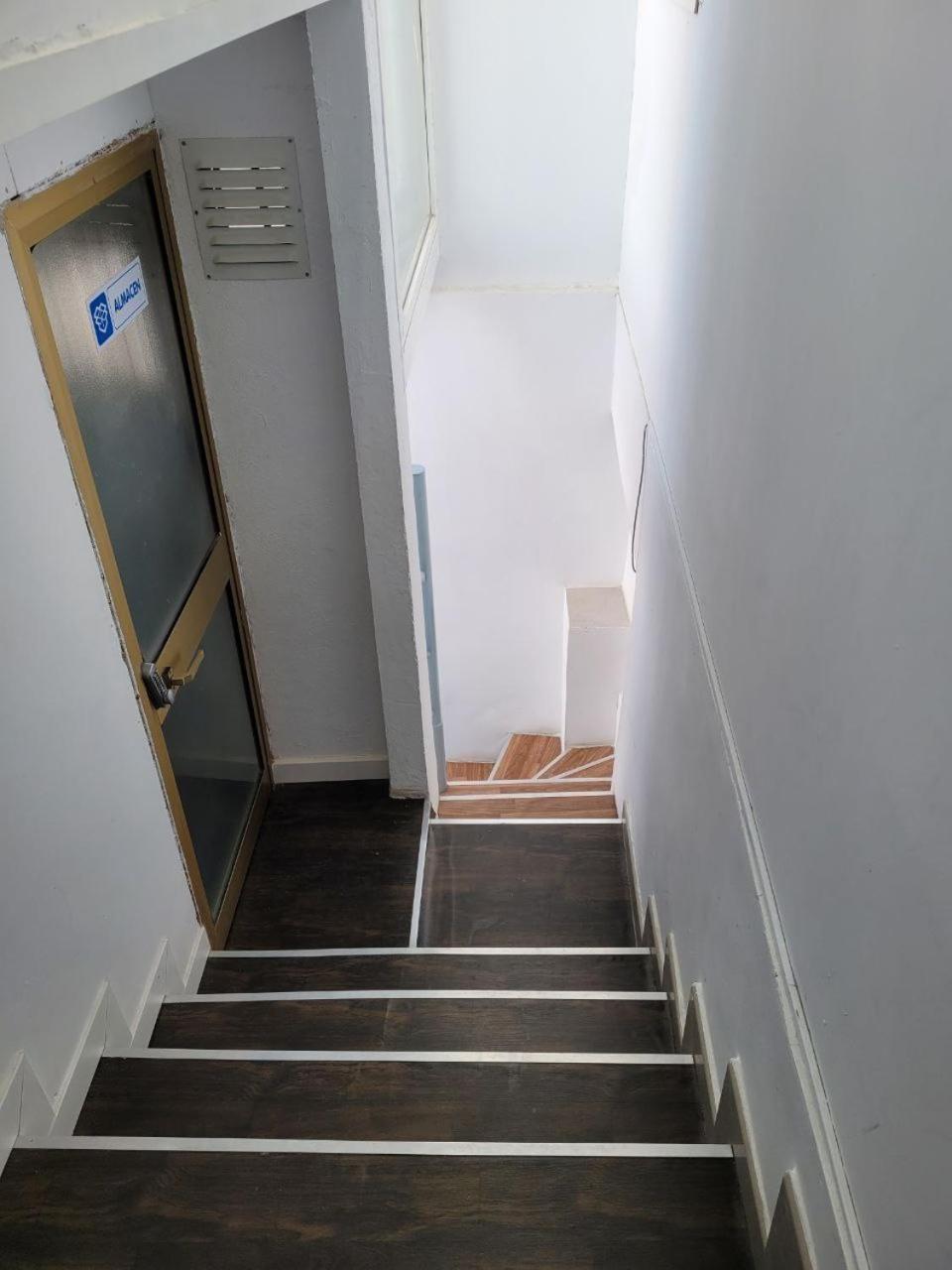 Ayz Frailes - Auto Check-In Property (Adults Only) Malaga Zewnętrze zdjęcie